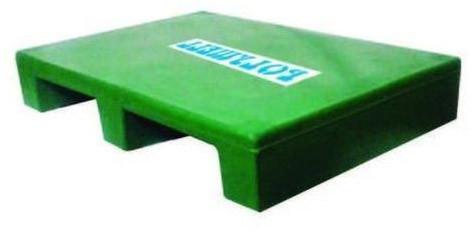 Green Roto Molded Plastic Pallets