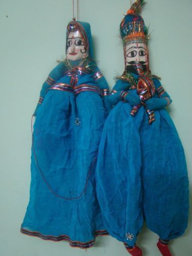 Cotton Rajasthani Handmade Puppets, Color : Red, Yellow