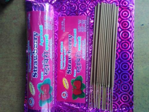 Strawberry Agarbatti Stick, For Aromatic, Pooja, Temples, Packaging Type : Carton Box, Packet, Paper Box