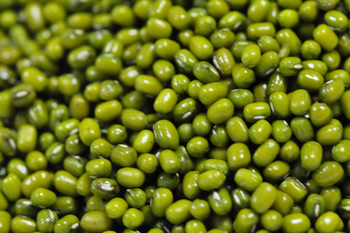 Blended Common green mung beans, Shelf Life : 2 Years