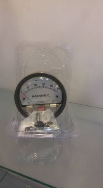 DWYER Series 2000 Magnehelic Differential Pressure Gages