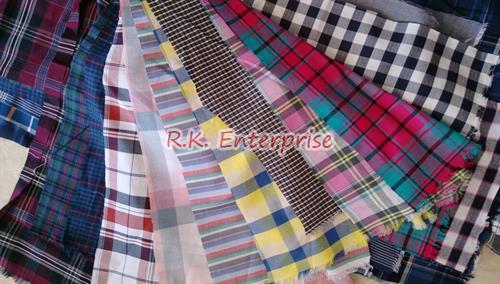 Cotton fabric, Feature : Attractive Looks, Eco-Friendly, Heat-Insulation