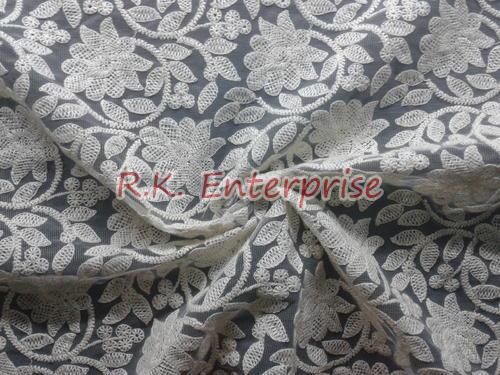 Printed Dyeable Net Embroidered Fabric, Technics : Handloom