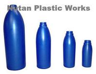 Blue Plastic Jerry Cans, Shape : Cylindrical