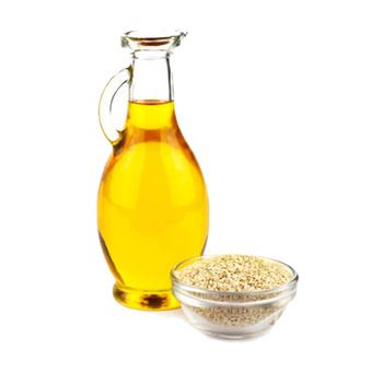 Natural Sesame Oil, For Human Consumption, Feature : Low Cholestrol, Rich In Vitamin