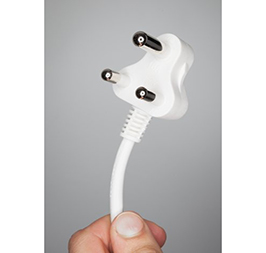 Plastic 3 Pin Plug, for Electricity Use, Model Number : White