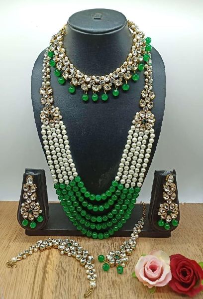 Fabulous Alloy Jewellery Set