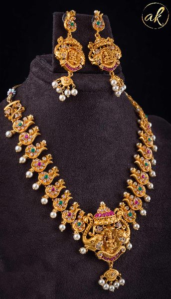 Royal Gold Plated Jewellery Set, Occasion : Wedding
