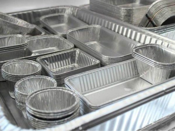 Plain Aluminium Food Container, Feature : Light Weight, Non Breakable