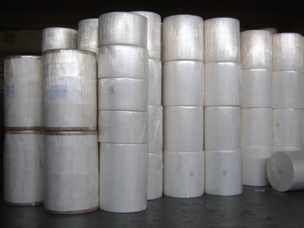 Paper Smooth Jumbo Rolls, for Packing Food, Feature : Good Quality, High Strength