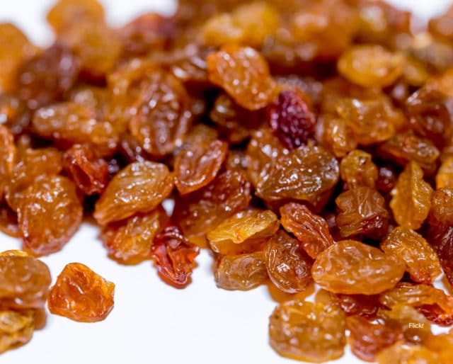 Organic golden raisins, Taste : Sweet