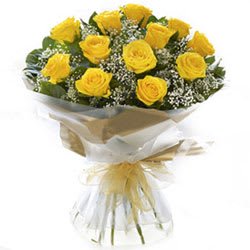 Bright Yellow Roses Bouquet, Occasion : Birthday, Festivals, Wedding