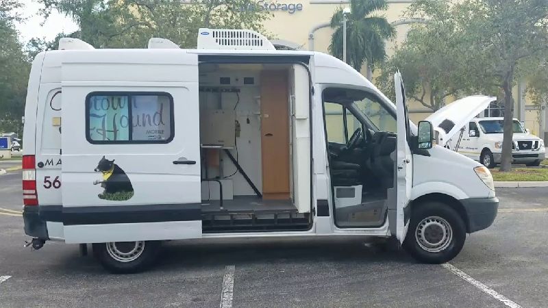 Dog Grooming Van