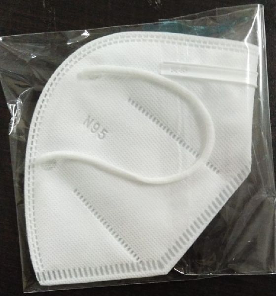 Non Woven N95 Particulate Respirator, Feature : Anti Bacterial, Confortable, Fine Finished, Lightweight