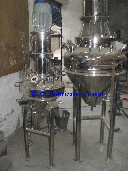 Stainless Steel Polished pharmaceutical mixing vessels, Capacity : 100-1000ltr, 1000-2000ltr, 2000-3000ltr