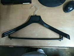 Plastic Coat Hanger, Hook Type : Metal