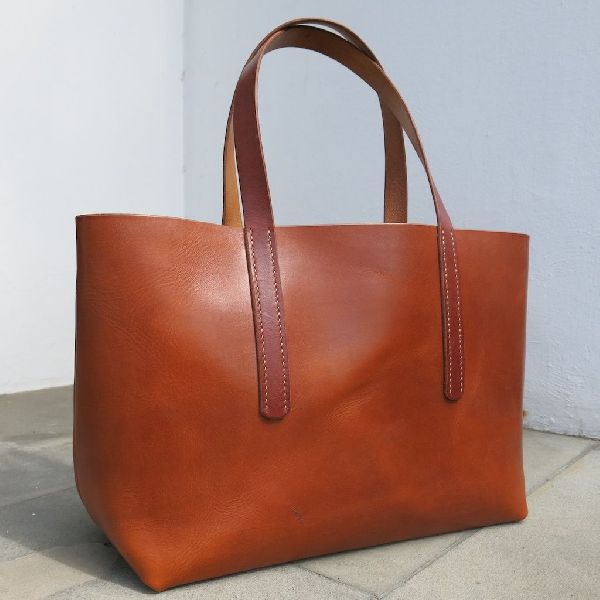 Leather Tote Bag, Occasion : Casual Use
