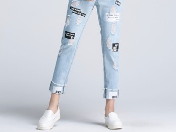 Rugged Denim Girls Stylish Jeans, Feature : Comfortable
