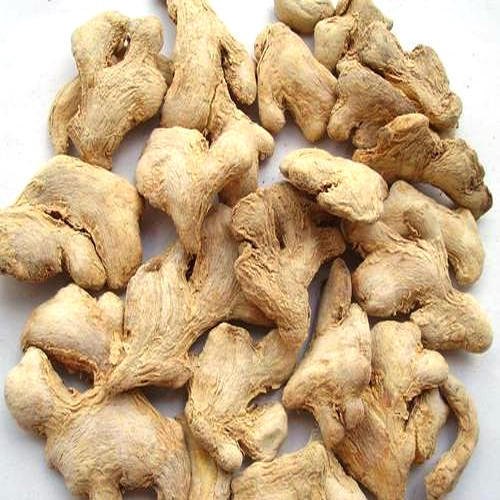 Natural Dried Ginger, for Cooking, Cosmetic Products, Shape : Flakes