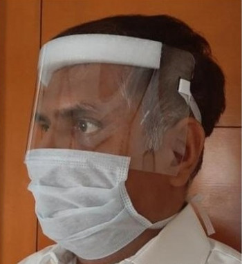 Face Shield and Surgical Mask Attached, for Industry, Laboratories, Manufacturing Units, Pharma Industry