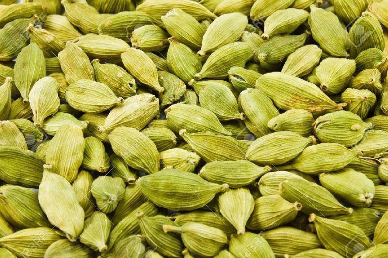 Green cardamom, Packaging Type : Packed in plastic bags