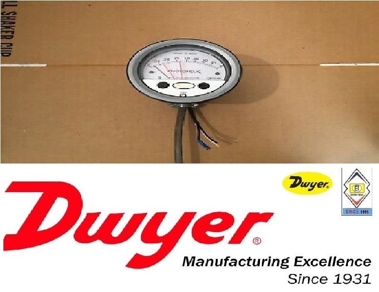 Dwyer A3230 Photohelic Pressure Switch Gages