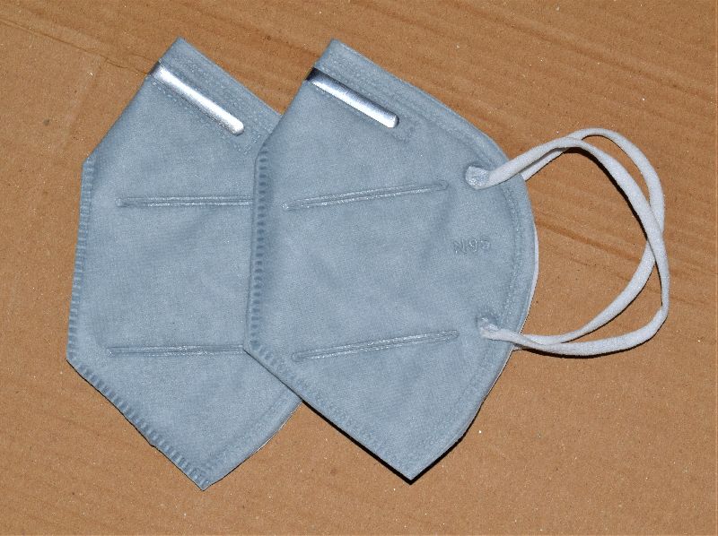 Non Woven Grey N95 Face Mask, for Clinics, Hospitals, Industries, Feature : Anti Bacterial, Lightweight