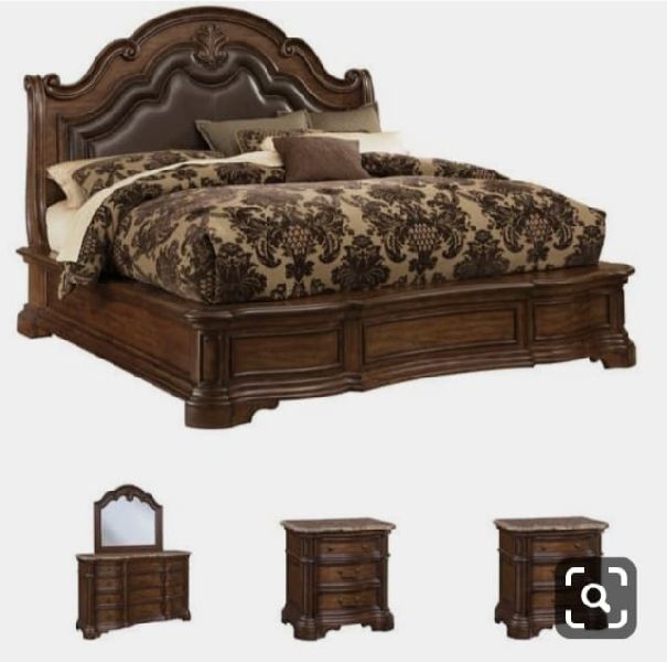 Non Polished Wooden Carved Beds, for Home, Hotel, Feature : Attractive Designs, Easy To Place, High Strength