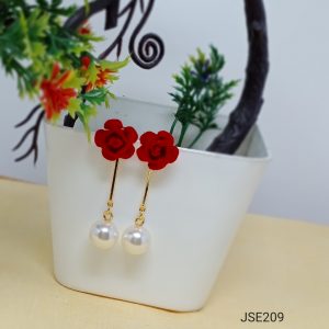 Amazing Golden String Rose Earrings
