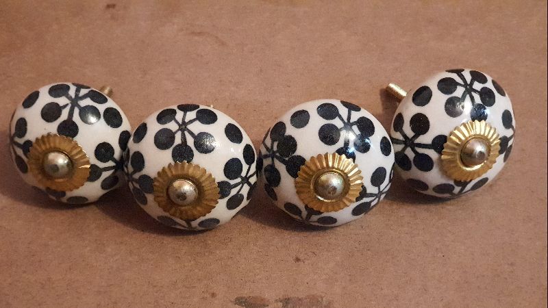 beautiful handmade seremic door knobs