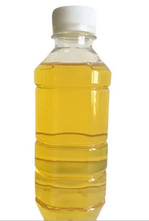 Blended Pale Yellow Base Oil, Packaging Type : Glass Bottle