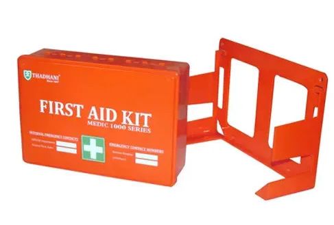 Rectangular First Aid Kit Hanging Stand, for Medical Use, Pattern : Plain