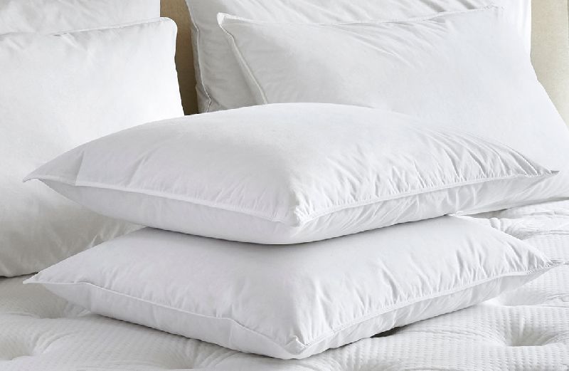 Plain Cotton Hotel Pillows, Size : Standard