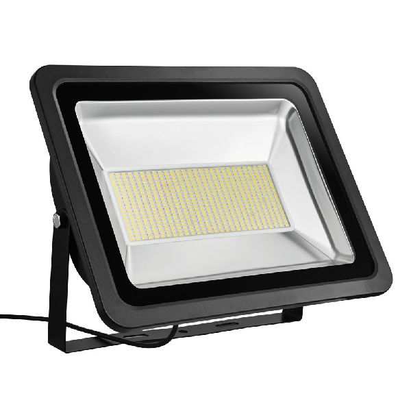 Automatic Aluminum Casting LED Flood Light, for Garden, Malls, Shop, Certification : ISI Certified