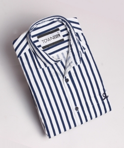 Blue Full Sleeves Cotton Stripe Shirt, Occasion : Casual Wear