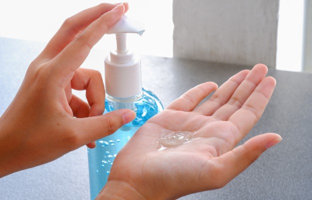 Wheelco India Herbal Hand Sanitizer, Feature : Antiseptic, Dust Removing