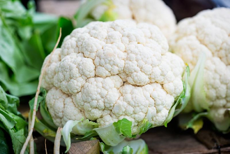 Organic Fresh Natural Cauliflower, Color : Creamy