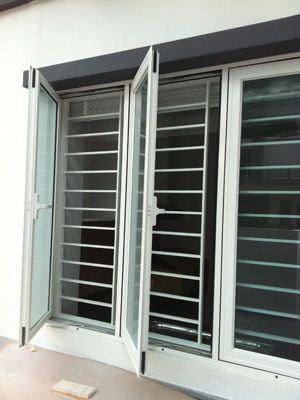 Swing Polished Aluminium Grill Window, for Home, Hotels, Office, Feature : Easy To Fit