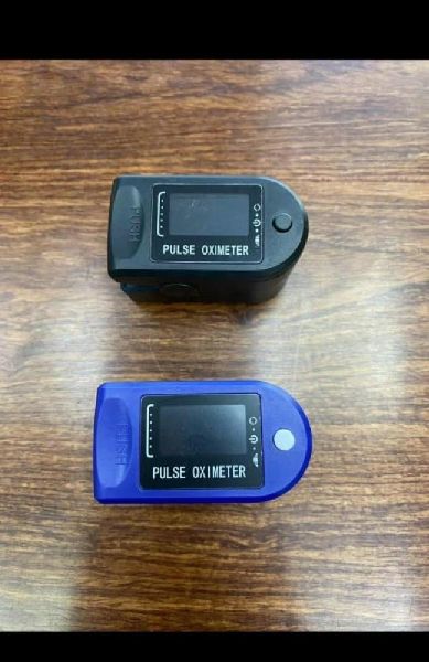 Battery Pulse Oximeters, Feature : Accuracy, Durable, Light Weight