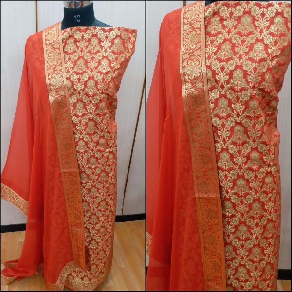 Printed Fancy Banarasi Silk Suit, Technics : Attractive Pattern