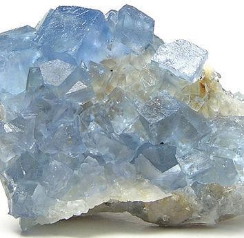 Lumps Quartz Minerals, for Construction, Form : Solid