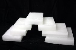 Paraffinic Wax, Packaging Type : 25 Kg Bale