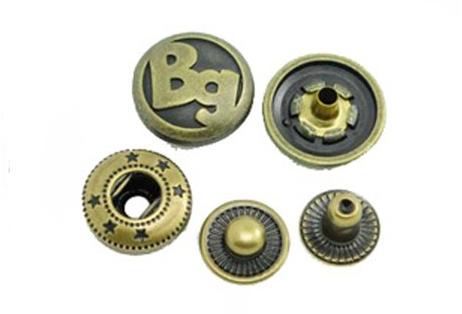 Round Metal Spring Snap Button, for Garments, Feature : Perfect Finish