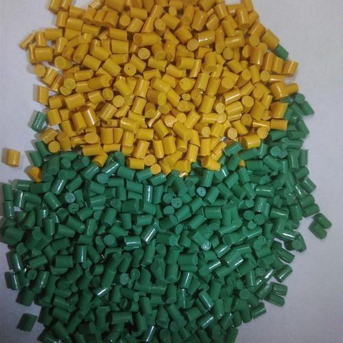 Colored Reprocessed Plastic Granules