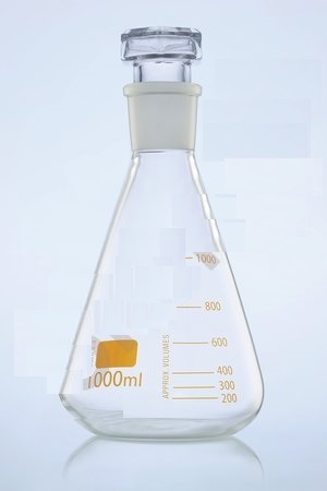 Reagent Bottle, for Storing Liquid, Feature : Ergonomically, Fine Quality, Freshness Preservation