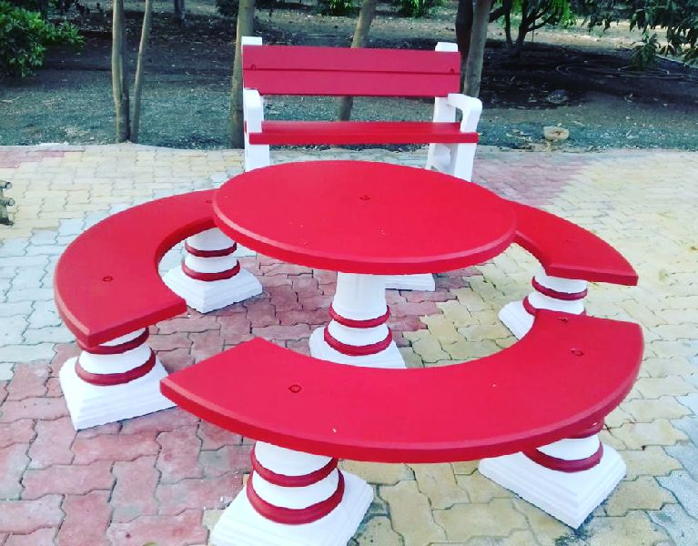 Red Cement Dining Table Set, for Garden