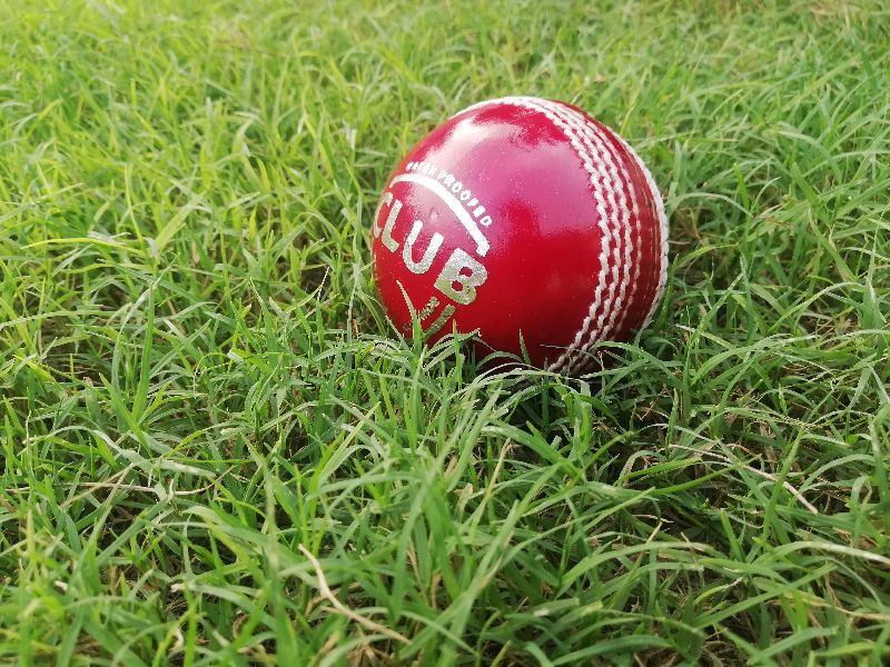 Club Leather cricket ball(3 stichting ball)