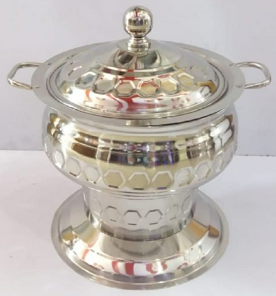 Metal Chafing Dish, for Serving Food, Feature : Anti Corrosive, Durable, Eco-Friendly, Fine Finished