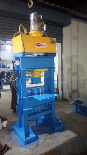 Vibro Press Paver Block Machine, Power : 5 Hp