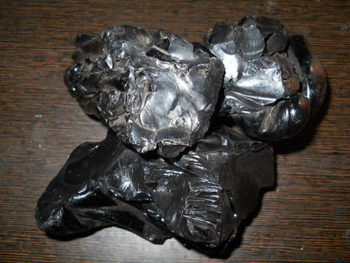 Coal Tar Lumps, for Industrial, Color : Black